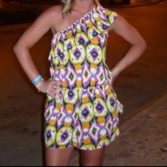 Romper - Picture 3 of 3